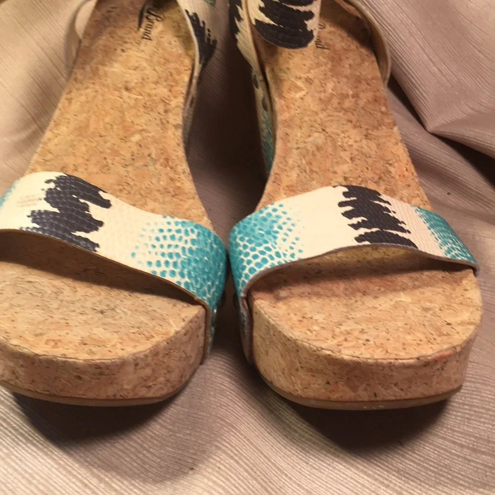 Lucky Brand NWOT cork wedge leather sandal